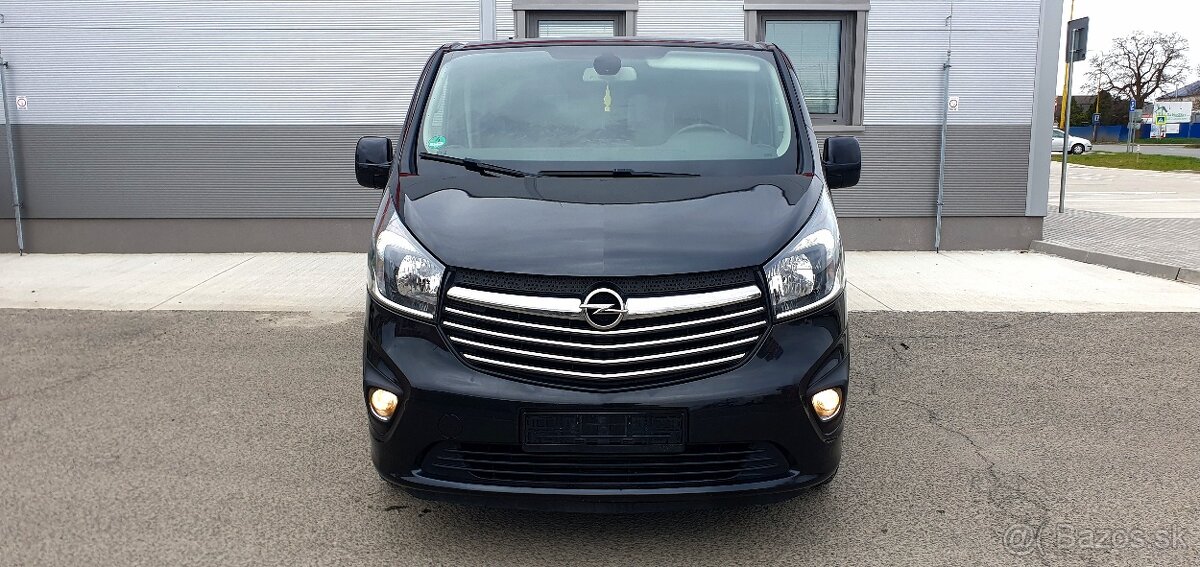 Opel Vivaro L2H1 9 miestna dlha verzia