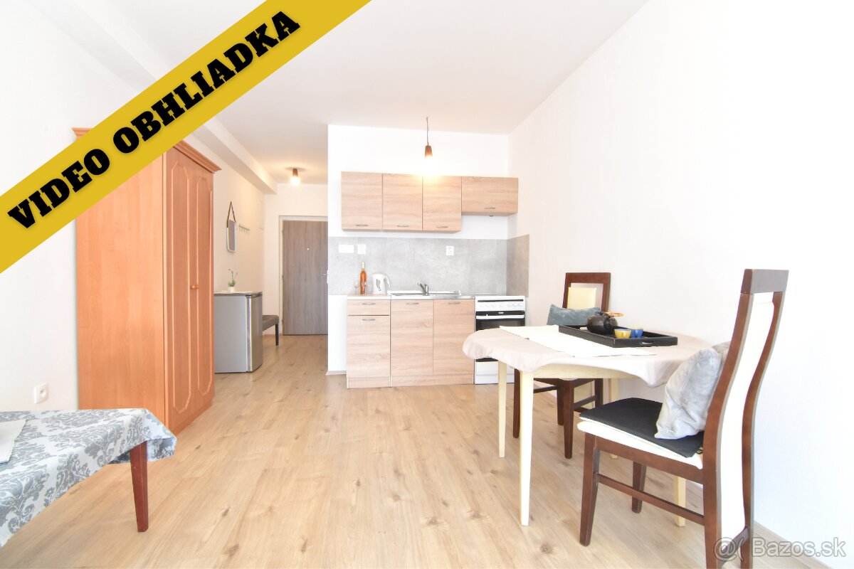 Garsónka s balkónom v novostavbe blízko centra mesta v Nitre