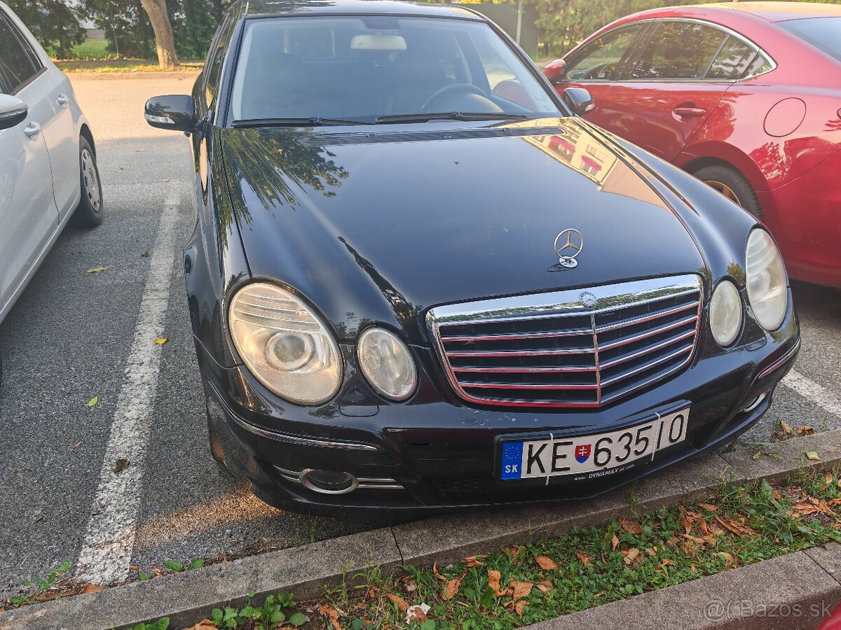Mercedes E220 ..W211