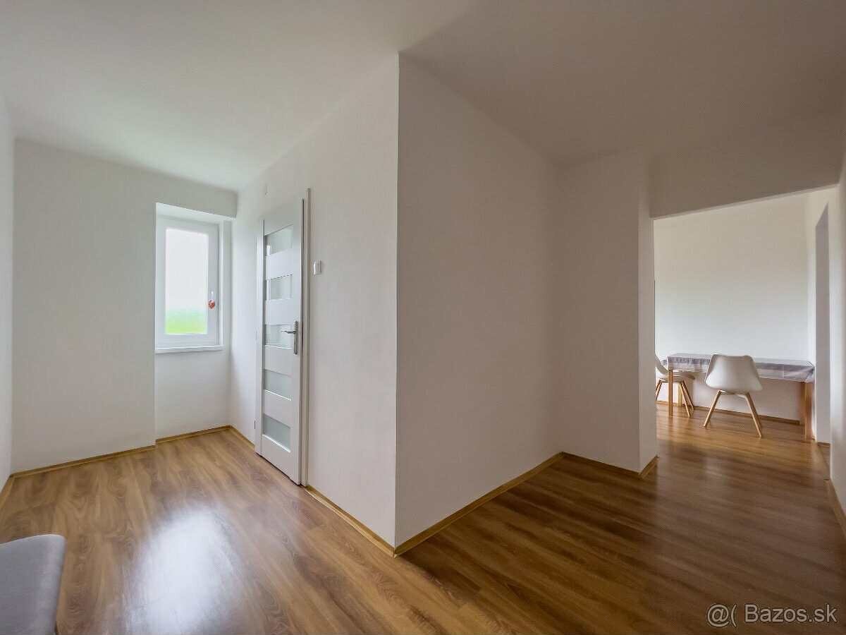 Predám dvojizbový byt na ul. Odborárov - MAJITEĽ