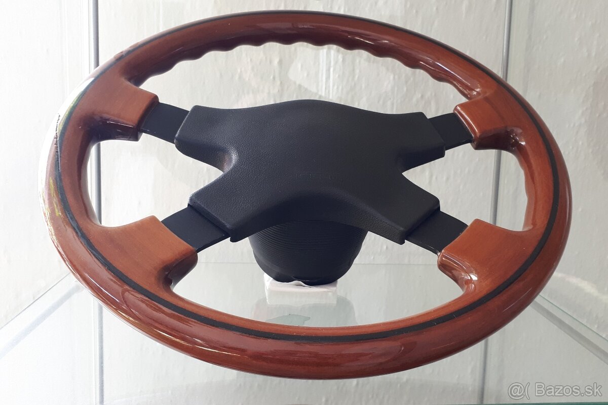 Drevený volant Selm