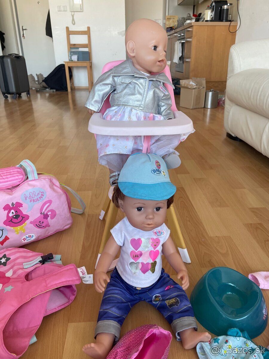 2 Bábiky babyborn, kočík a príslušenstvo