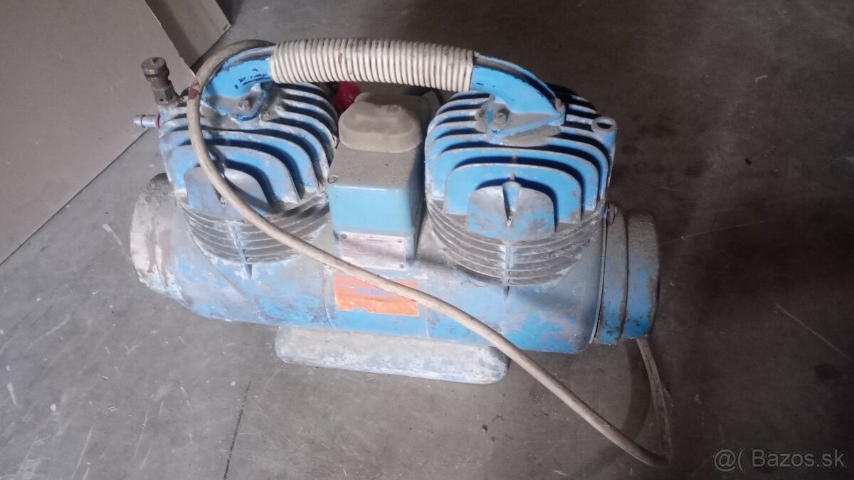 Stavebný kompresor omietačka