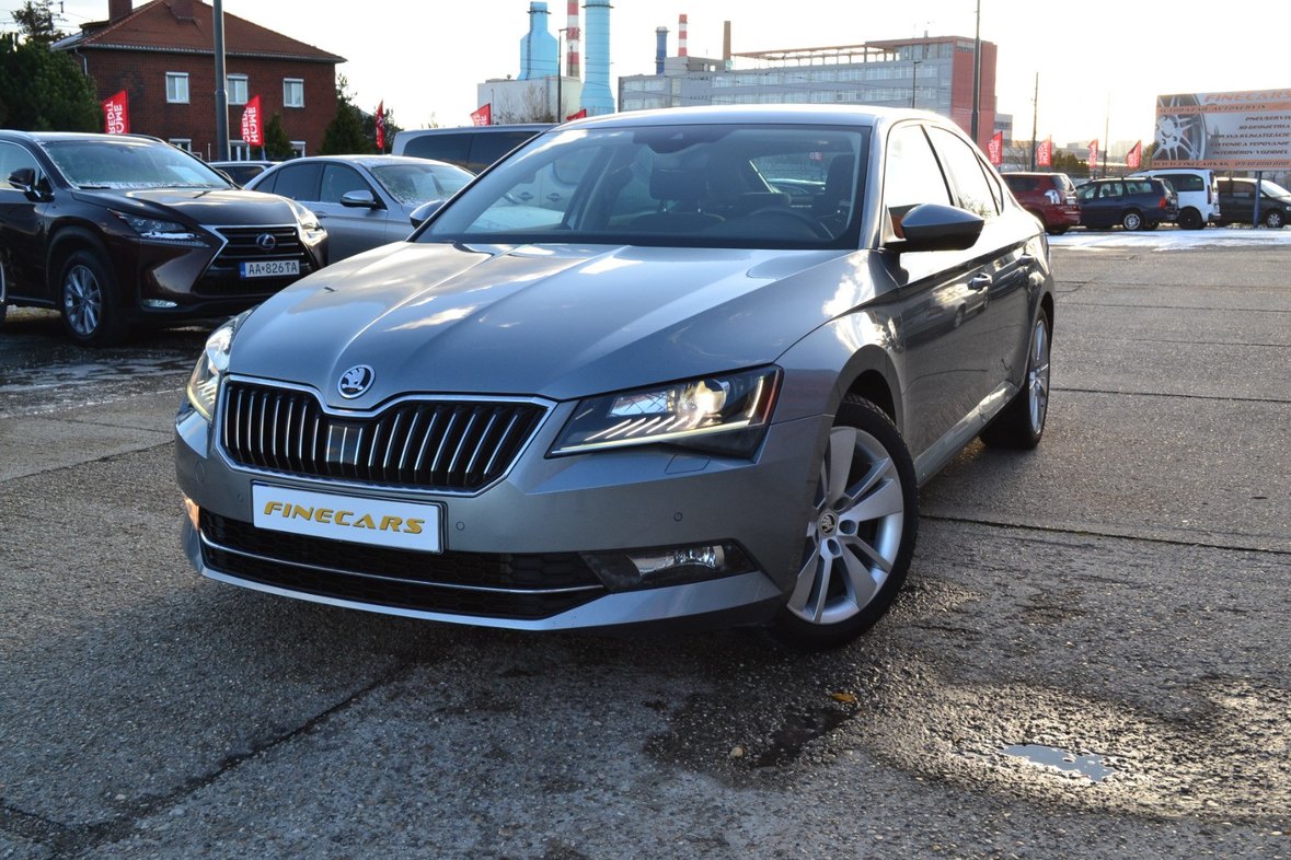 Škoda Superb 2.0 TDi Style 4x4 DSG