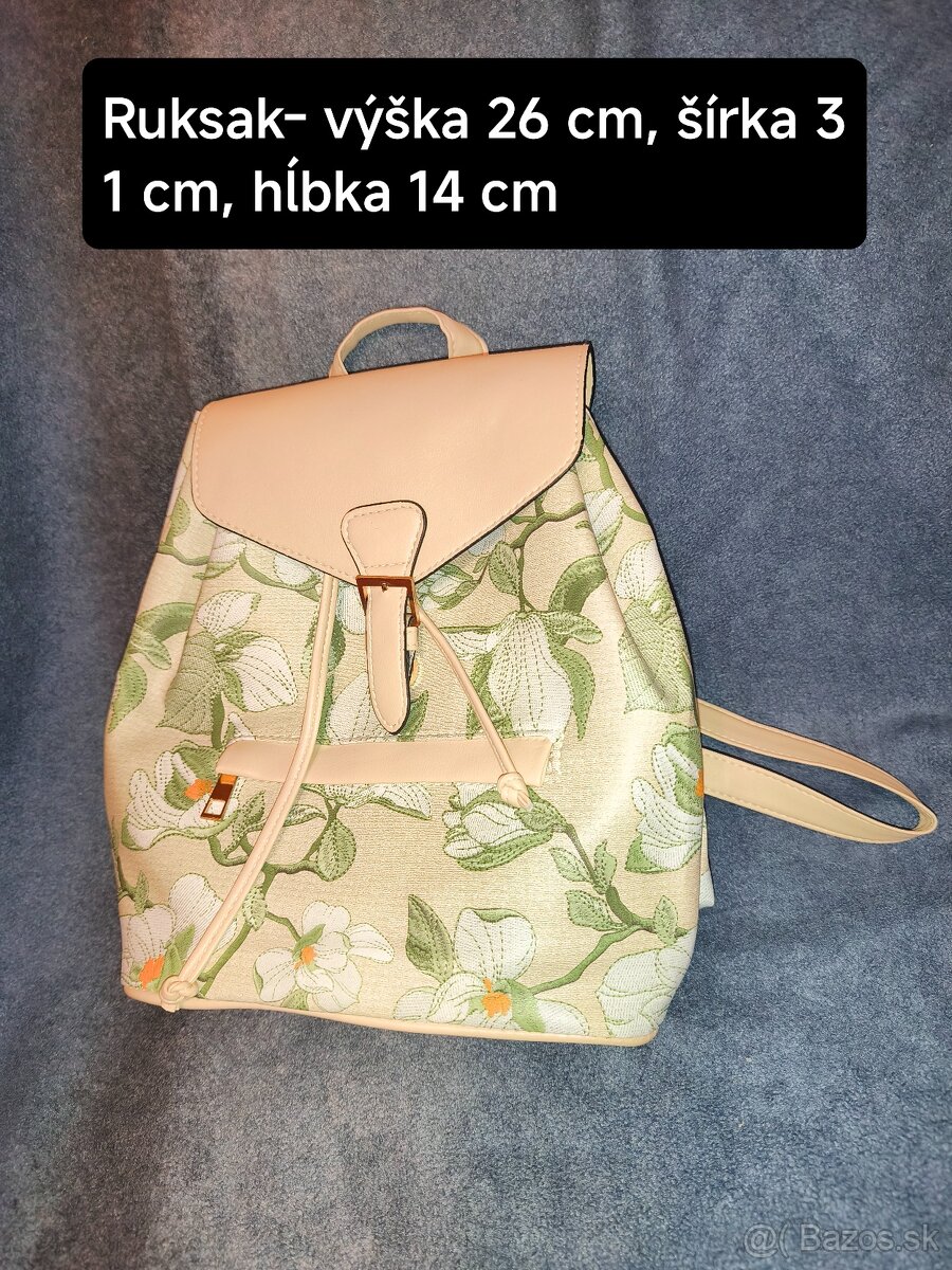 Ruksak s kvetmi