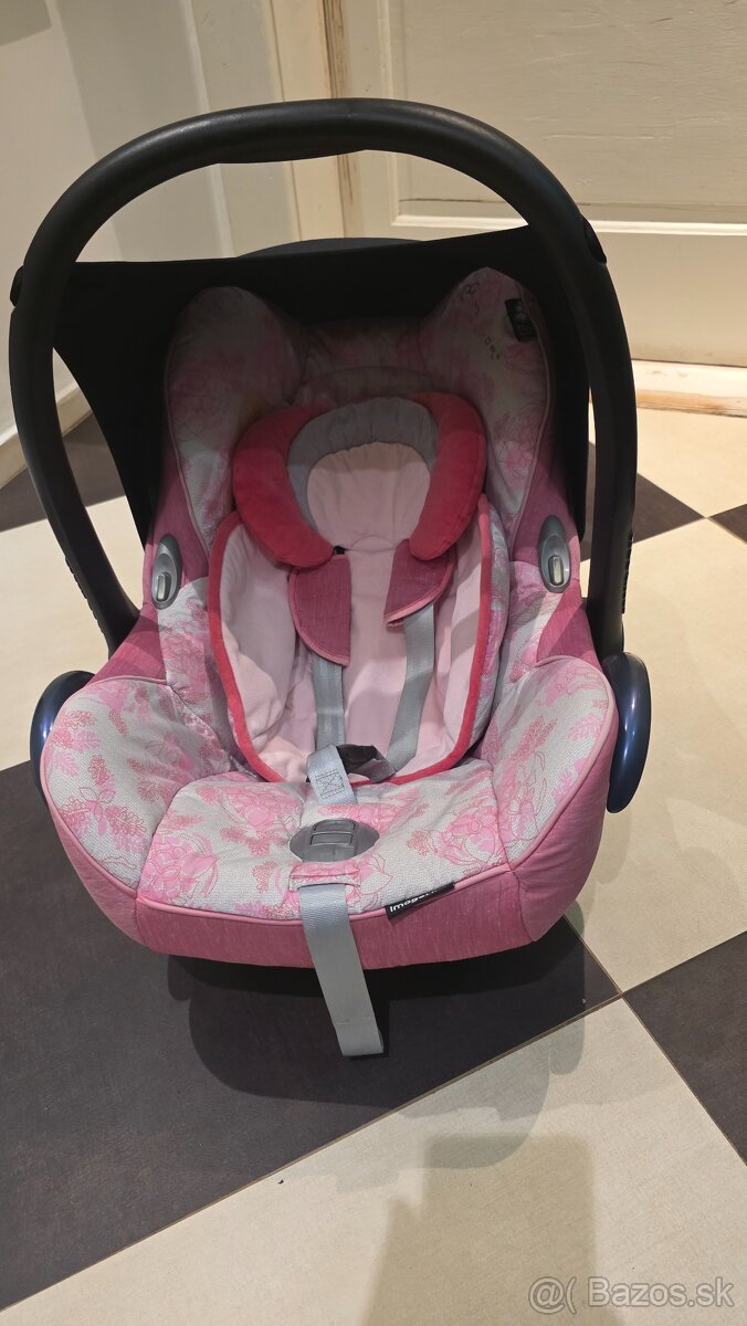Darujem autosedačku vajíčko - Maxi Cosi