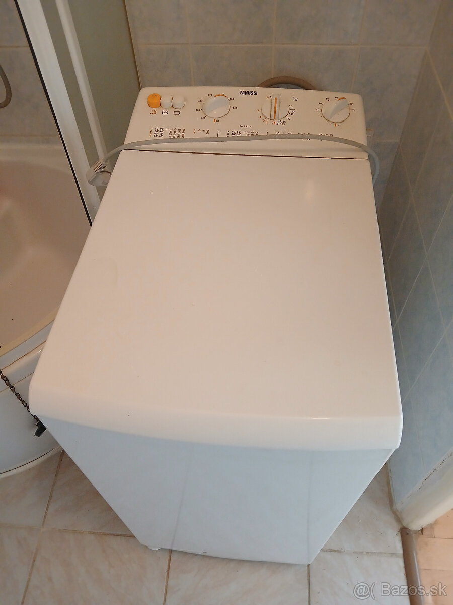 práčka Zanussi
