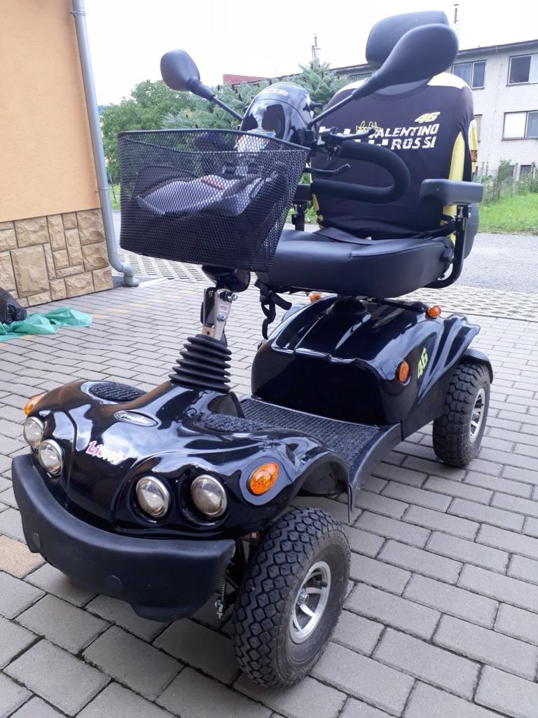 Mobilný elektroskúter
