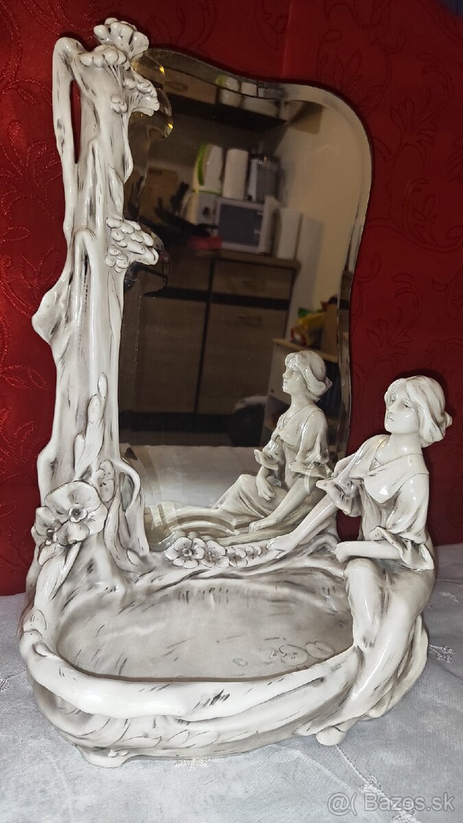 Royal Dux - figurálne zrkadlo