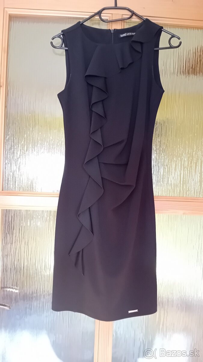 Čierne elegantné šaty