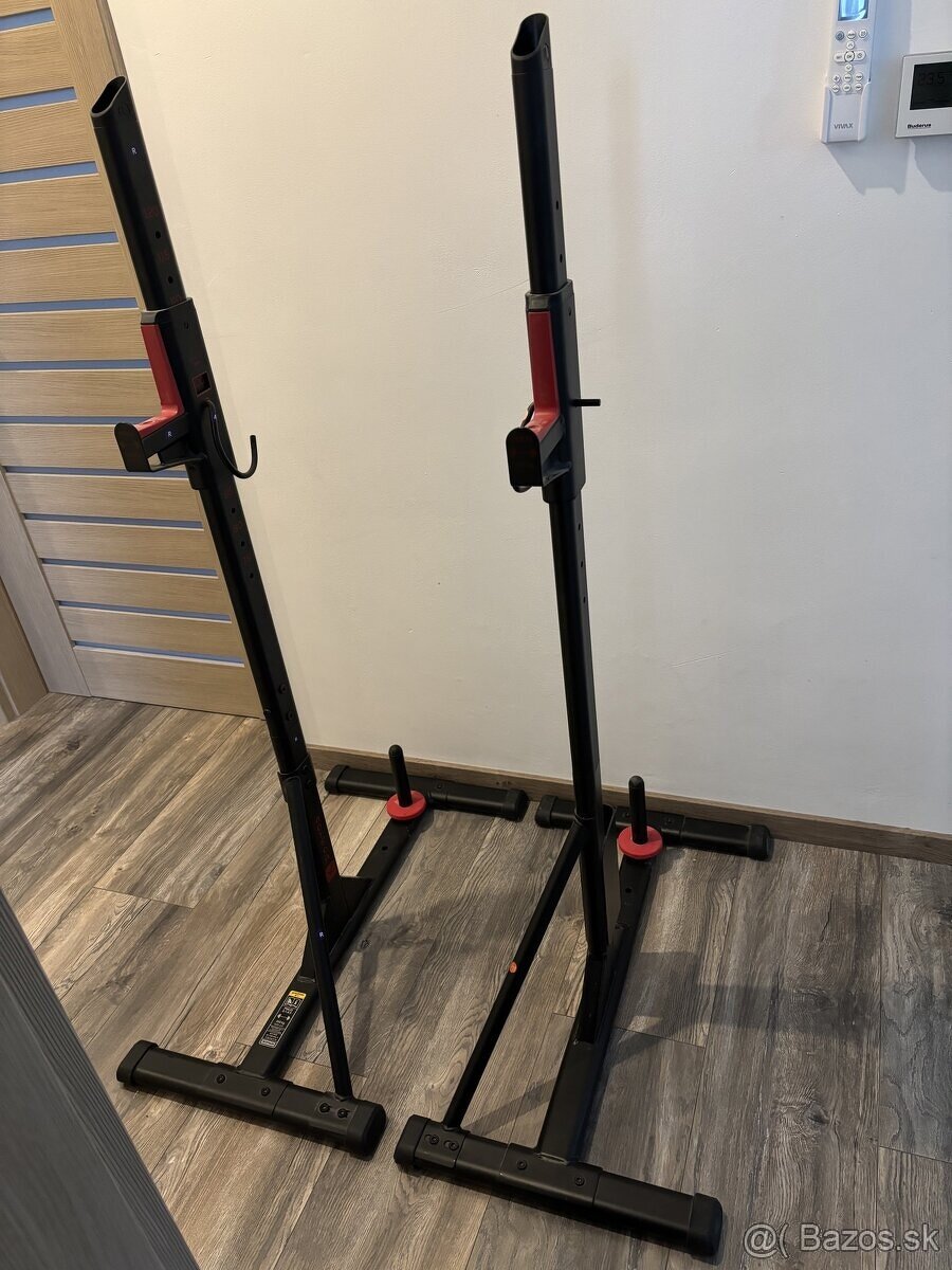 Nastaviteľné stojany na Benchpres,drepy DOMYOS/DECATHLON