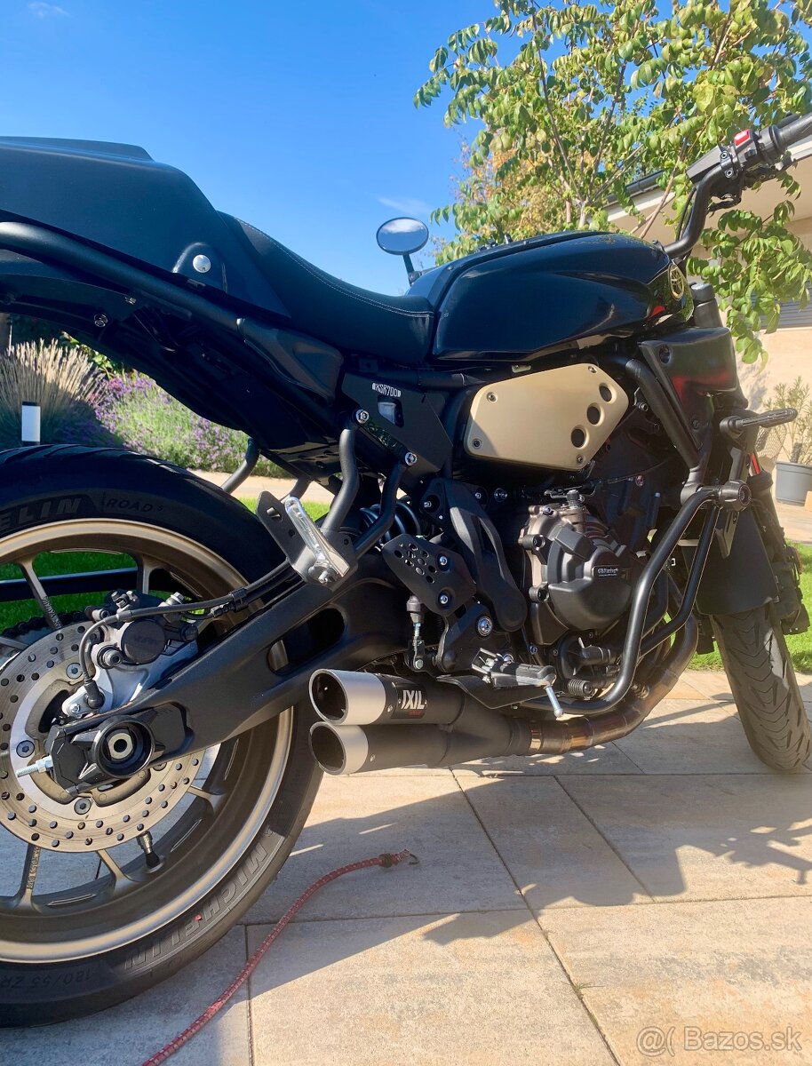YAMAHA XSR 700 2022 moznost odpoctu DPH