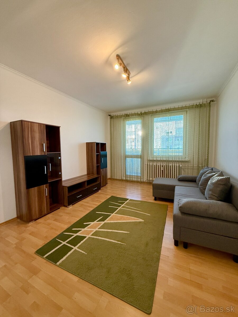 🏠 Na prenájom 2+1 byt v centre Galanty: 700 € / mesiac vrát