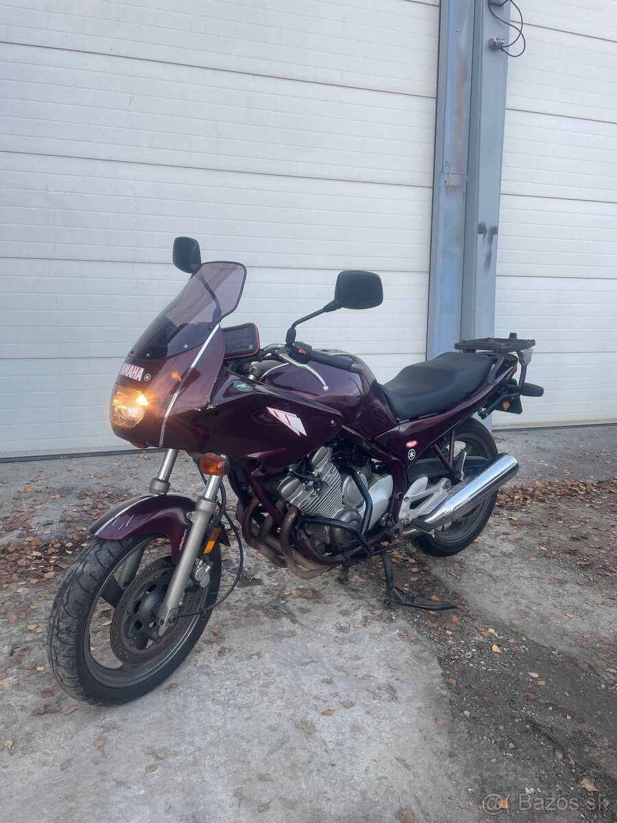 Yamaha XJ600S Diversion