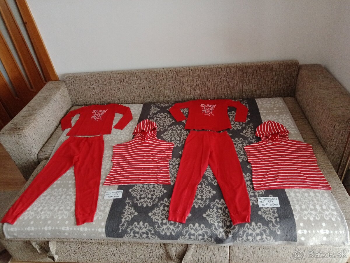 Teplákové súpravy zn.Mayoral veľ.134 pre dievčatá