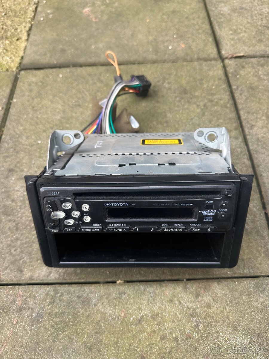 Radio aj suflik Toyota T23 Celica aj iné diely na celicu 99-