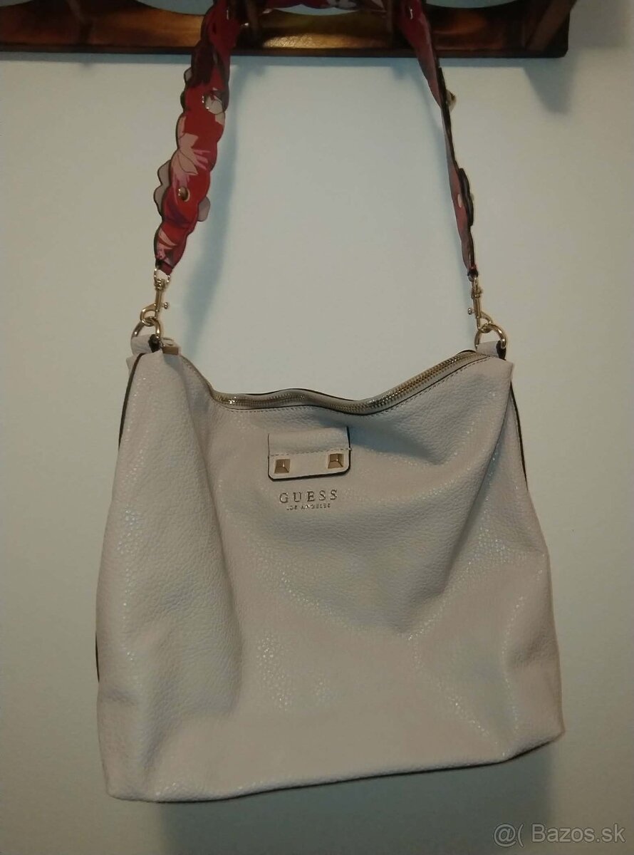 Guess kabelka, TOP STAV