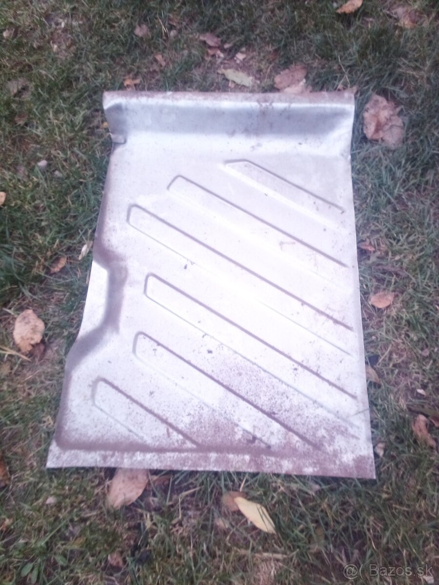 plech podlahy skoda favorit