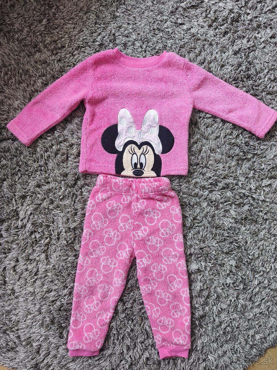 Dievčenská súprava, Minnie