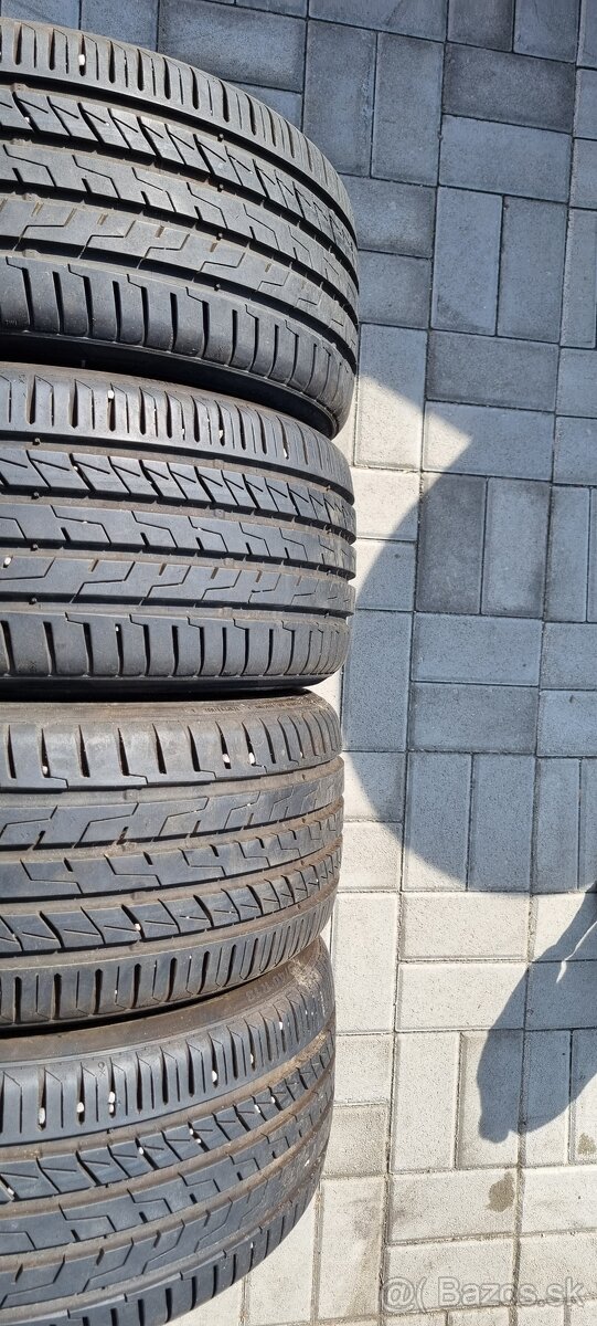 225 40 R18 Matador Hectorra 5