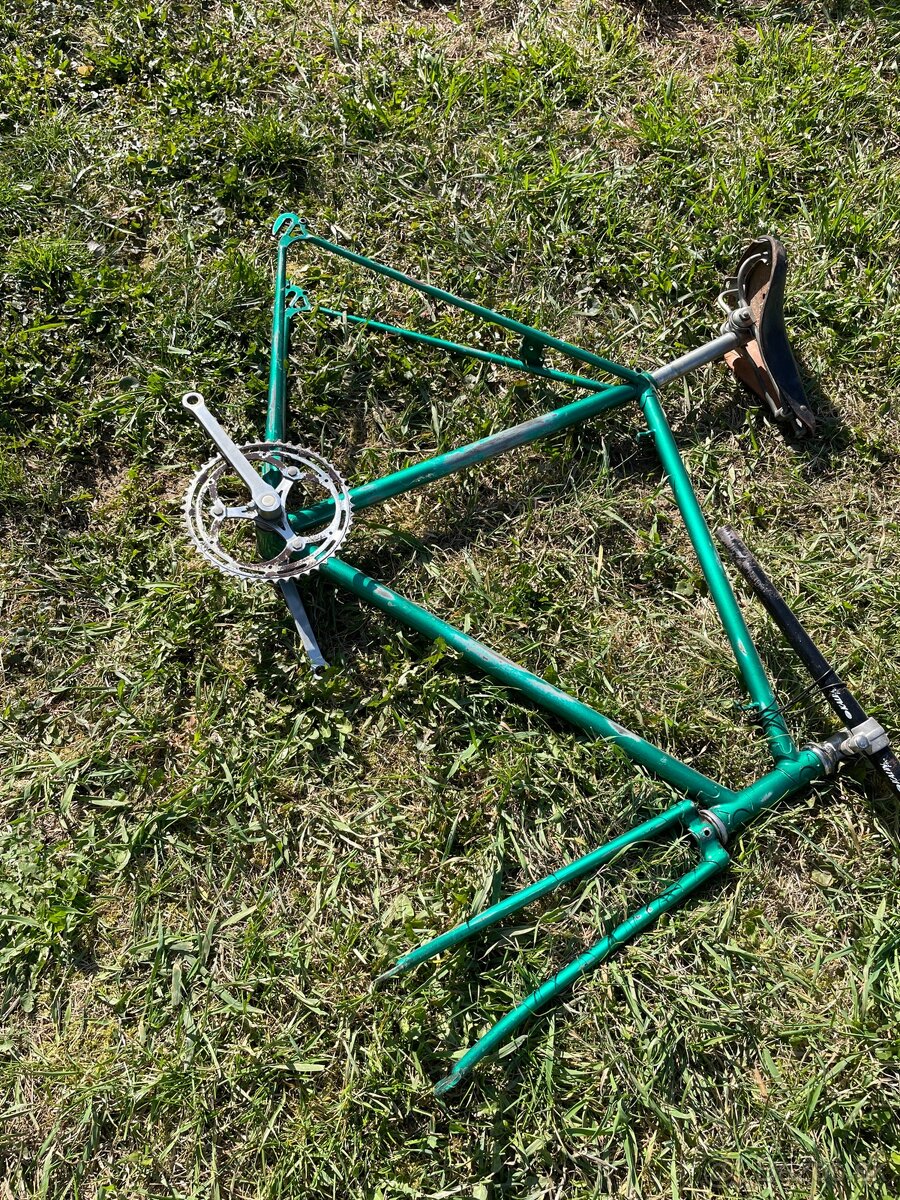 Predám starý bicykel Favorit z Československa