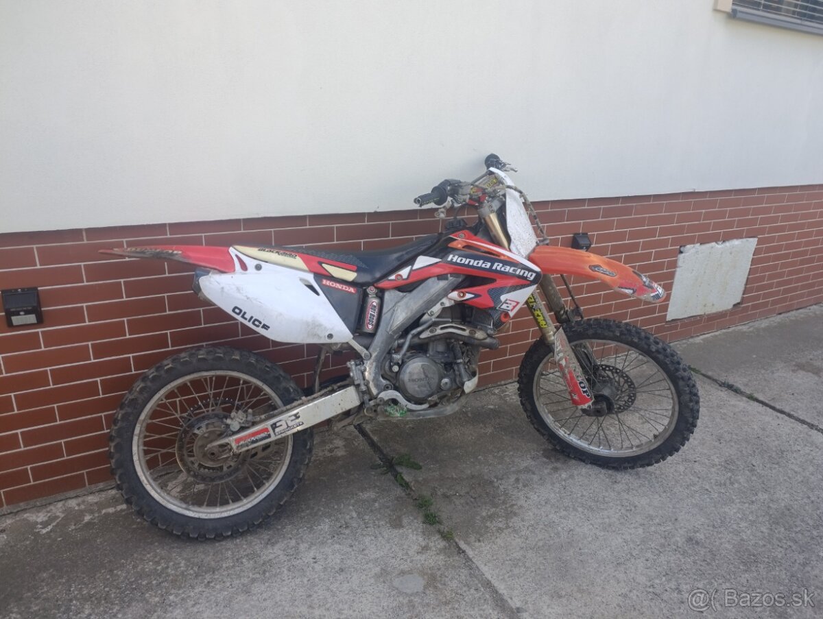 Honda CBR 450R