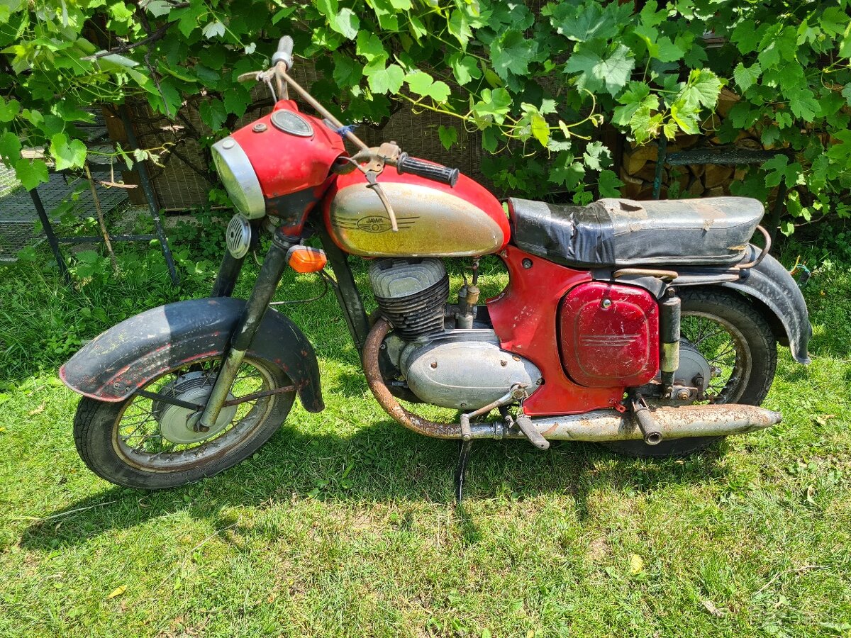 Jawa 250/559 panelka