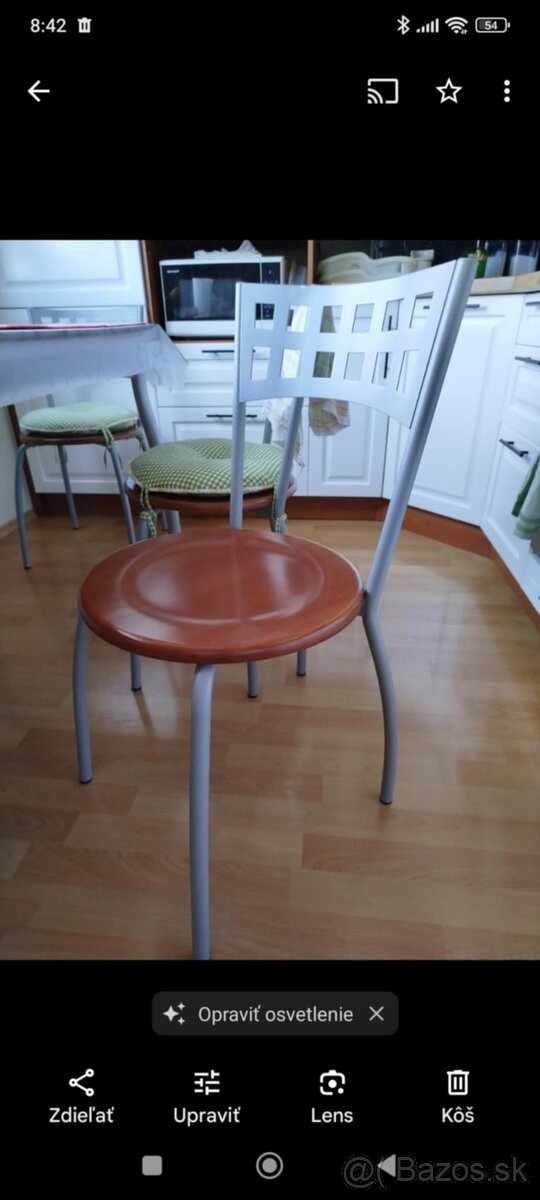 Jedálenské stolicky