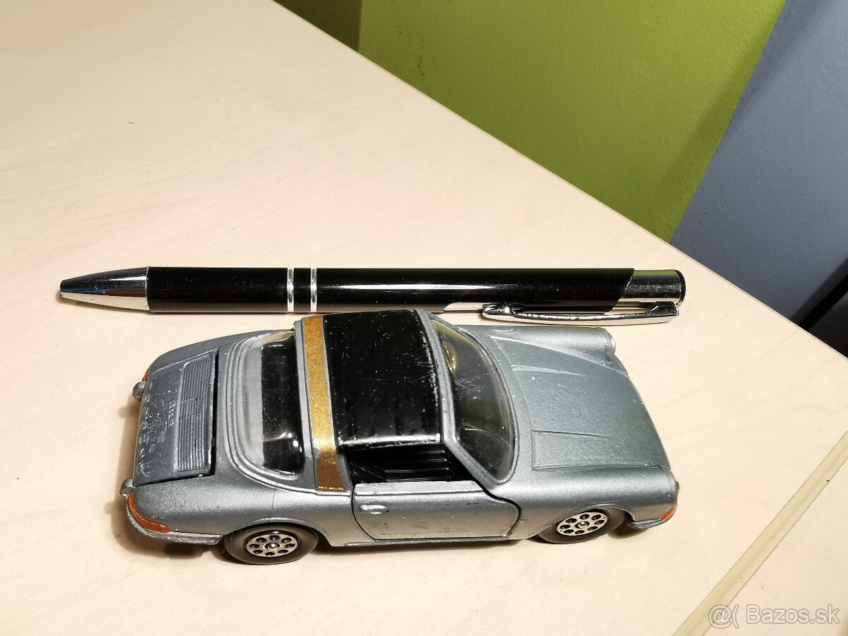 Corgi toys Porsche targa whizzwheels