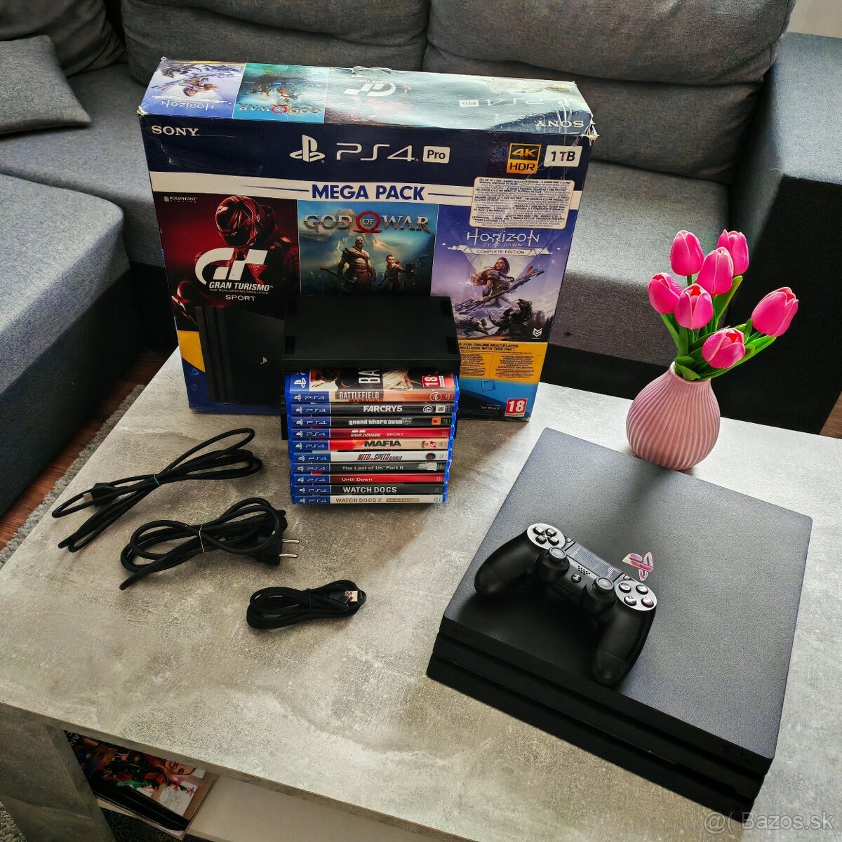 Playstation 4 PRO + 10 HIER + PRÍSLUŠENSTVO