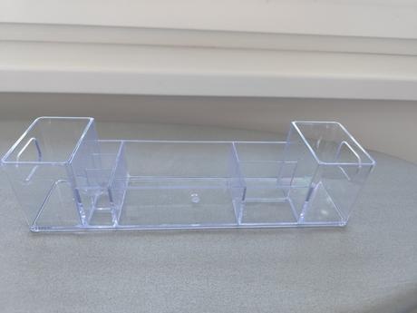 Organizér na kozmetiku