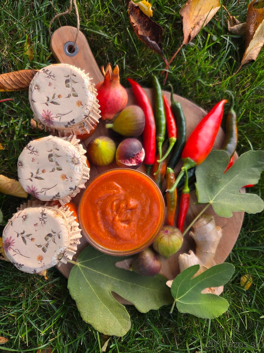 Chili omacka - mango - figa - hruska