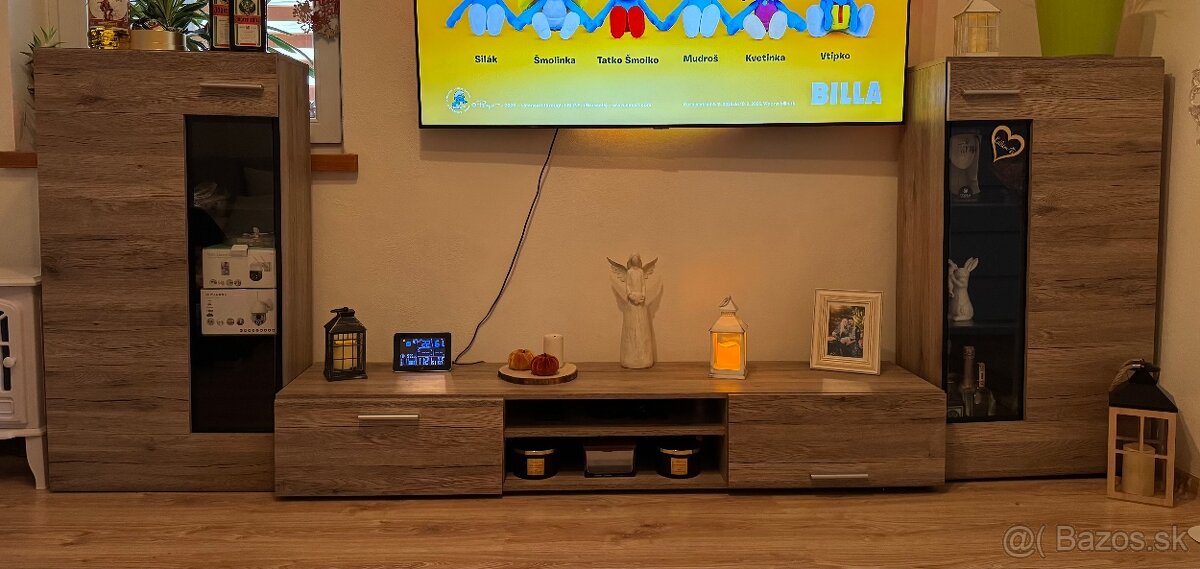 Obývacia stena s LED