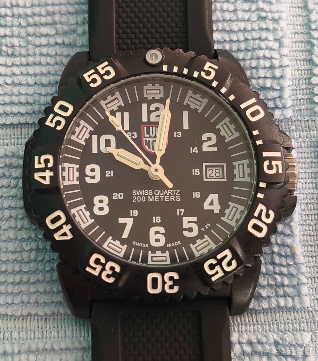 LUMINOX NAVY SEAL