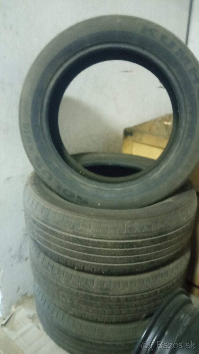 Predám celoročné pneu. Kumho 225/55 R19
