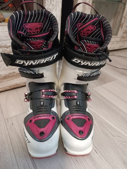 Dynafit tlt6 vel.24.5/38