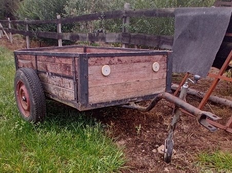 Vlečka za malotraktor