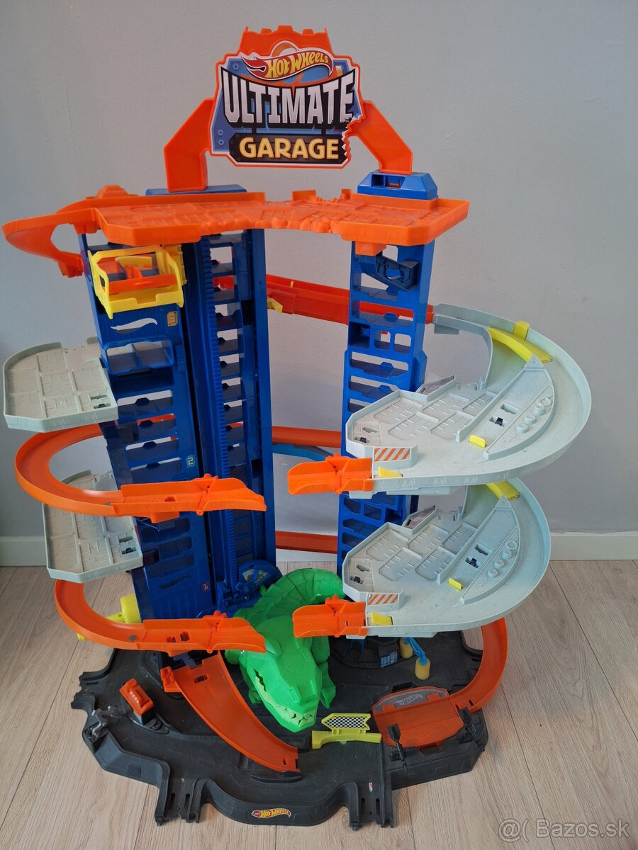Hot wheels ultimate garage - drak