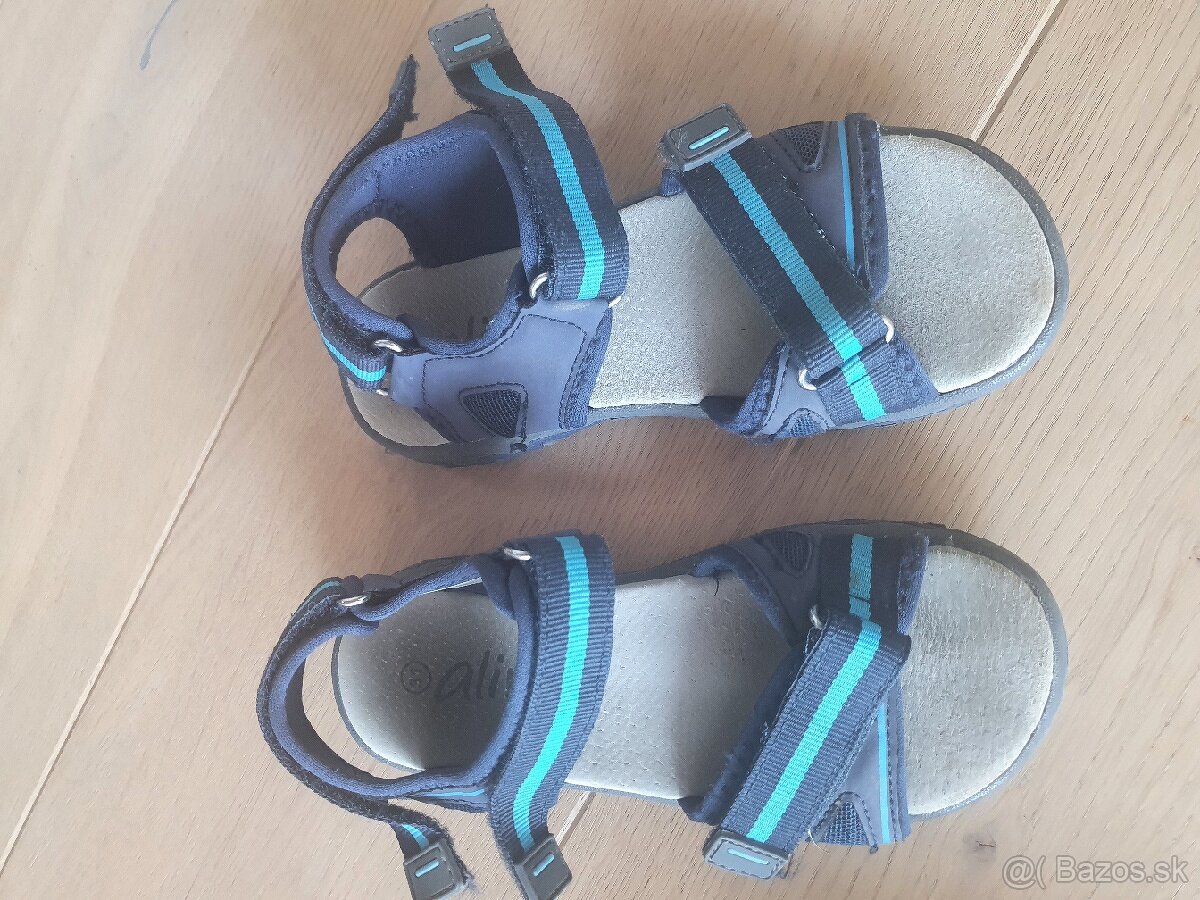 Chlapčenské sandale