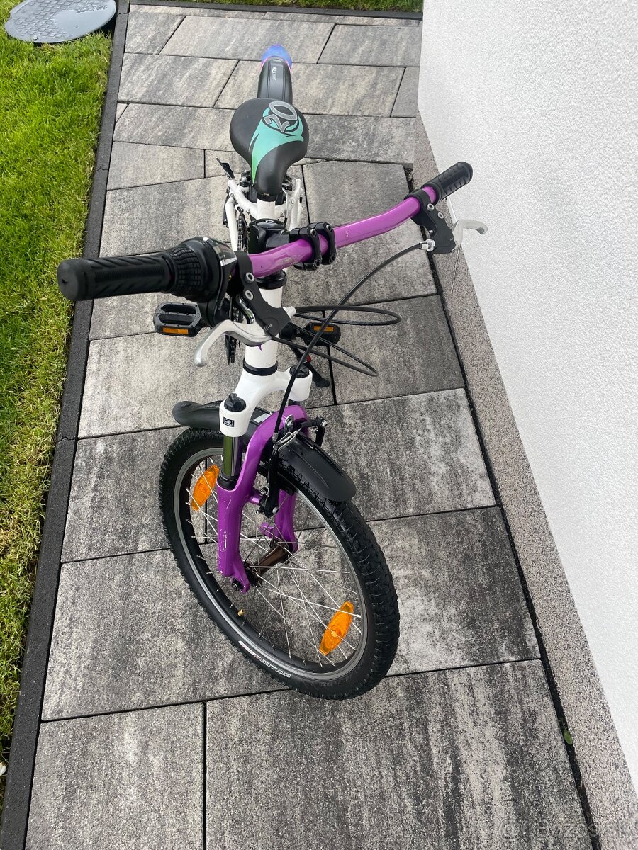 Predám detsky SPECIALIZED 20