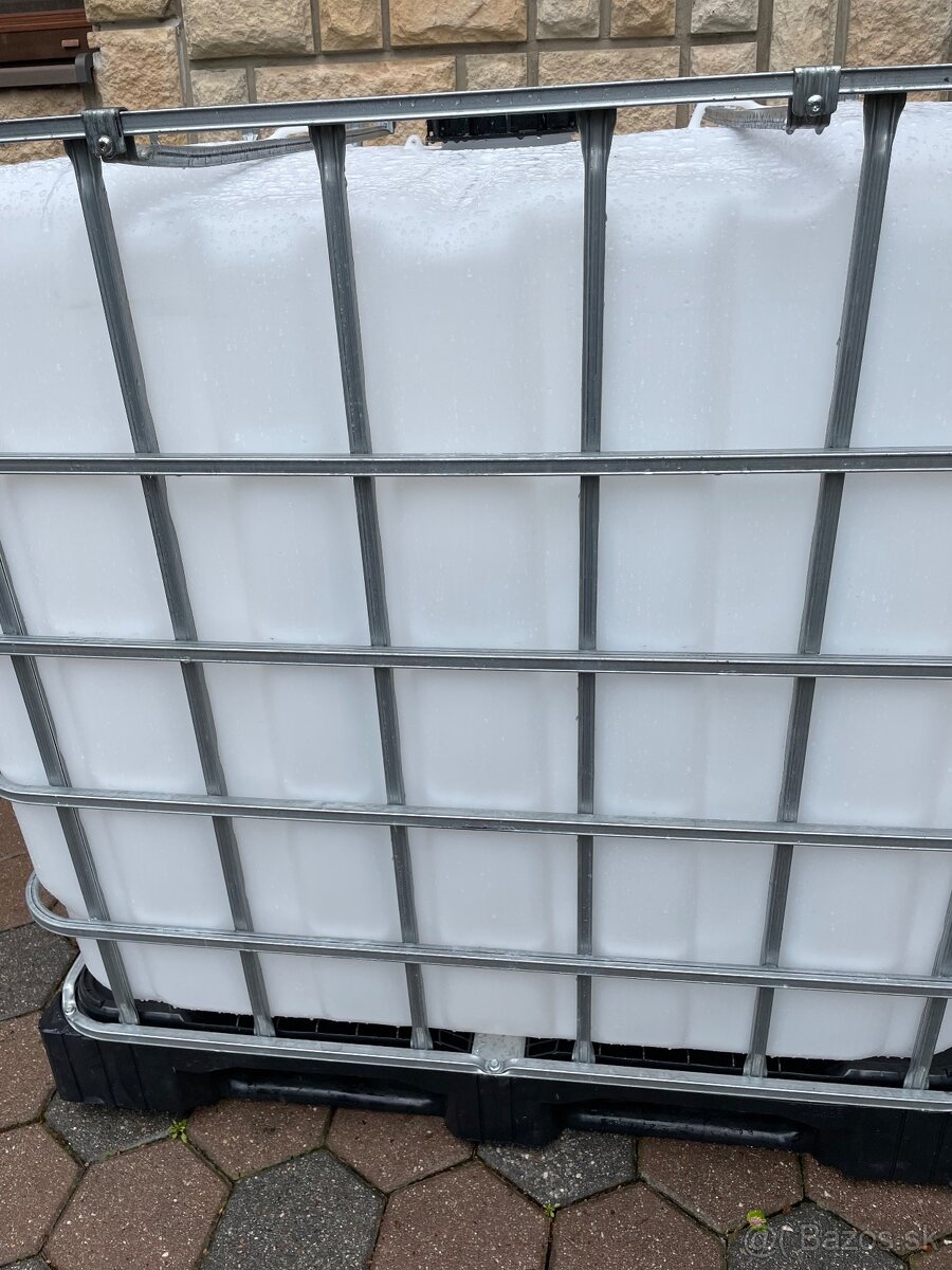 ibc 1000l kontajner