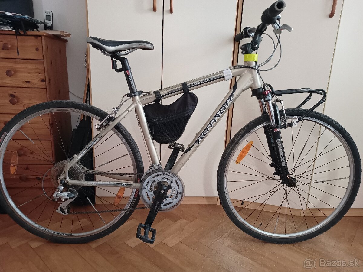 Krossovy bicykel Author Stratos