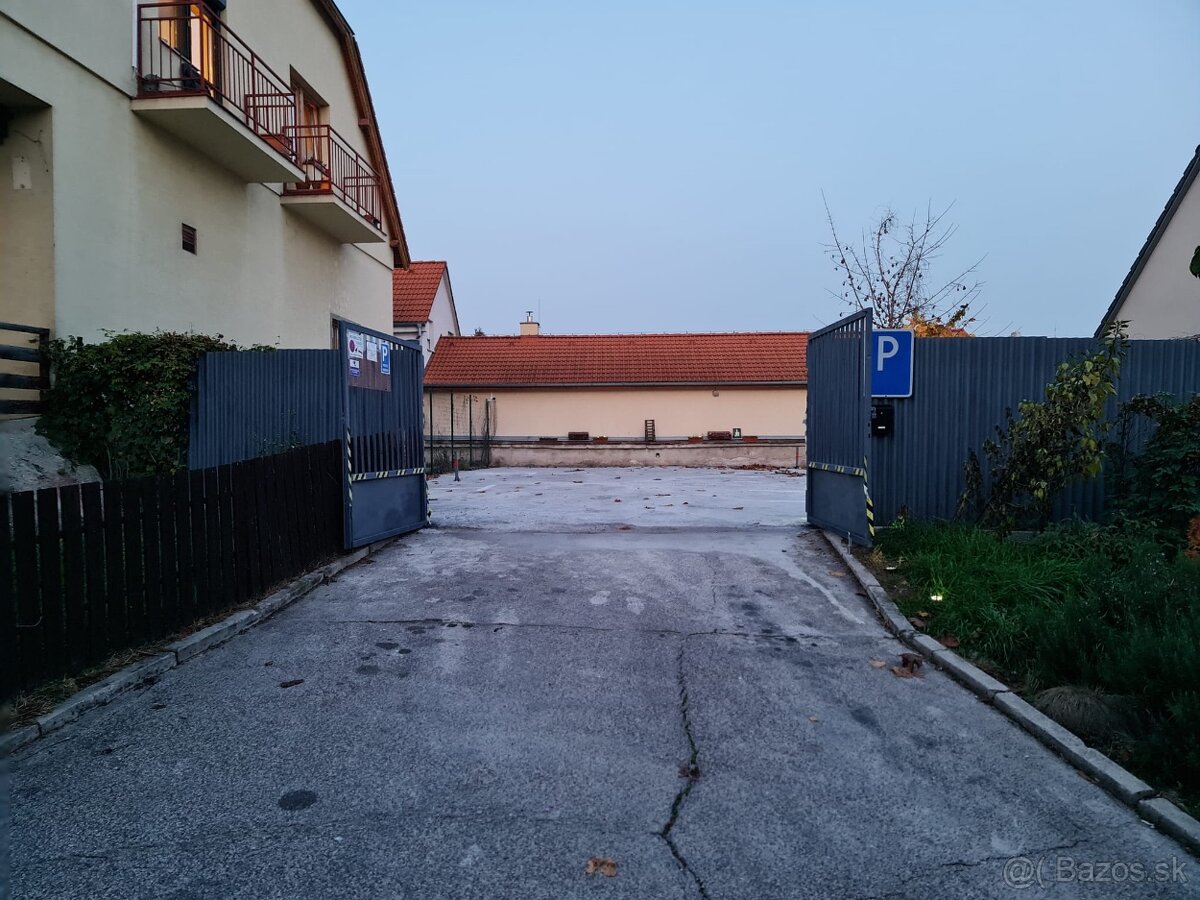 Prenajom parkovacieho miesta - BA Rača Baronka