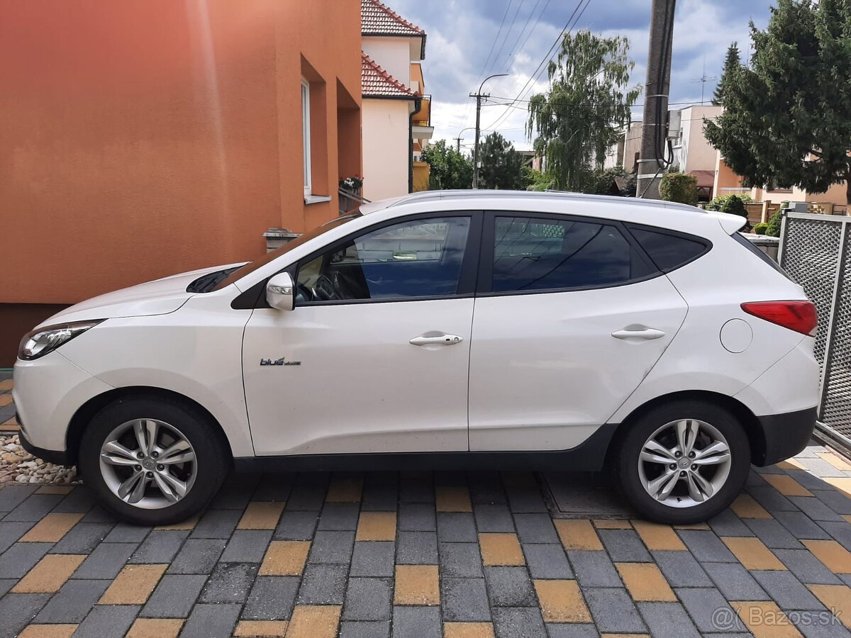 HYUNDAI IX 35