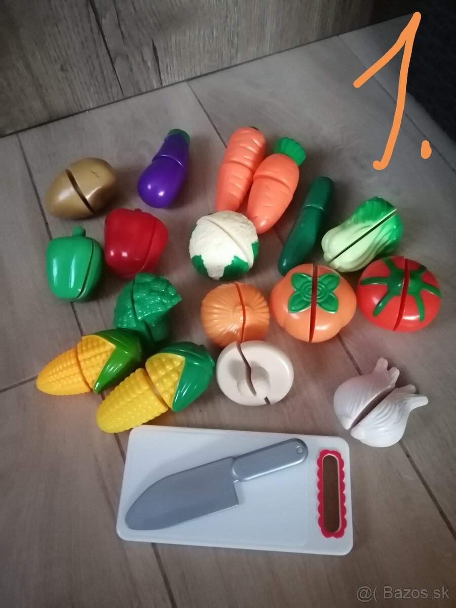 Plastová zelenina a ovocie so suchým zipsom