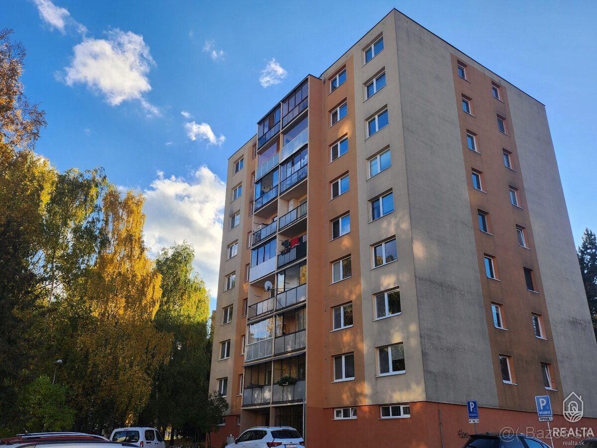 Exkluzívne v REALTE – priestranný 3-izbový byt, Poprad