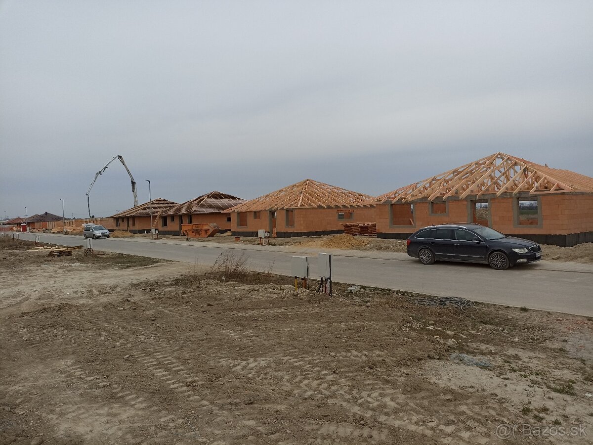 Ponuka prace strechar