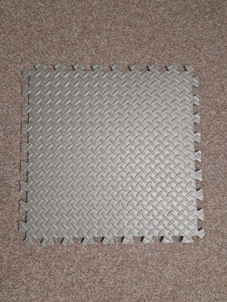 Tlmiaca puzzle podložka