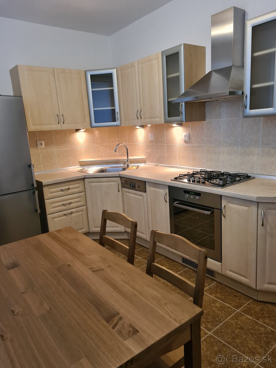 2 IZBOVÝ BYT 57 m² NA PRENÁJOM