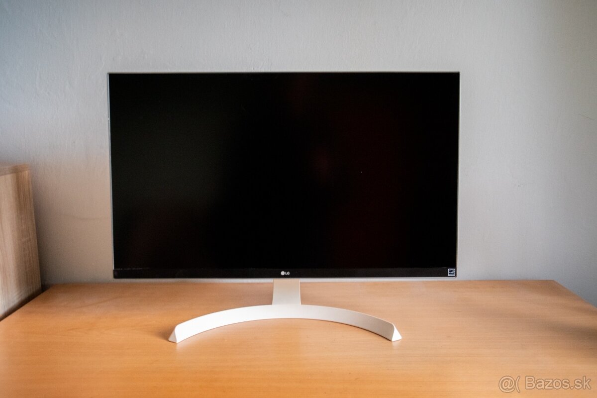 LG 4K 27" monitor